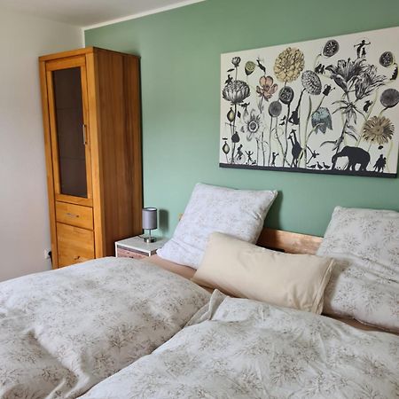 Ferienwohnung Burgblick Pelm Exteriör bild