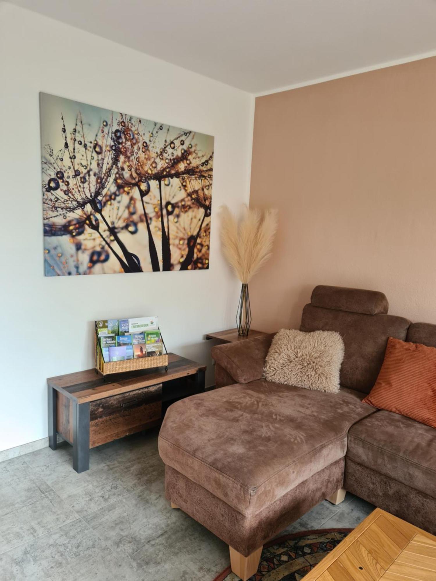 Ferienwohnung Burgblick Pelm Exteriör bild