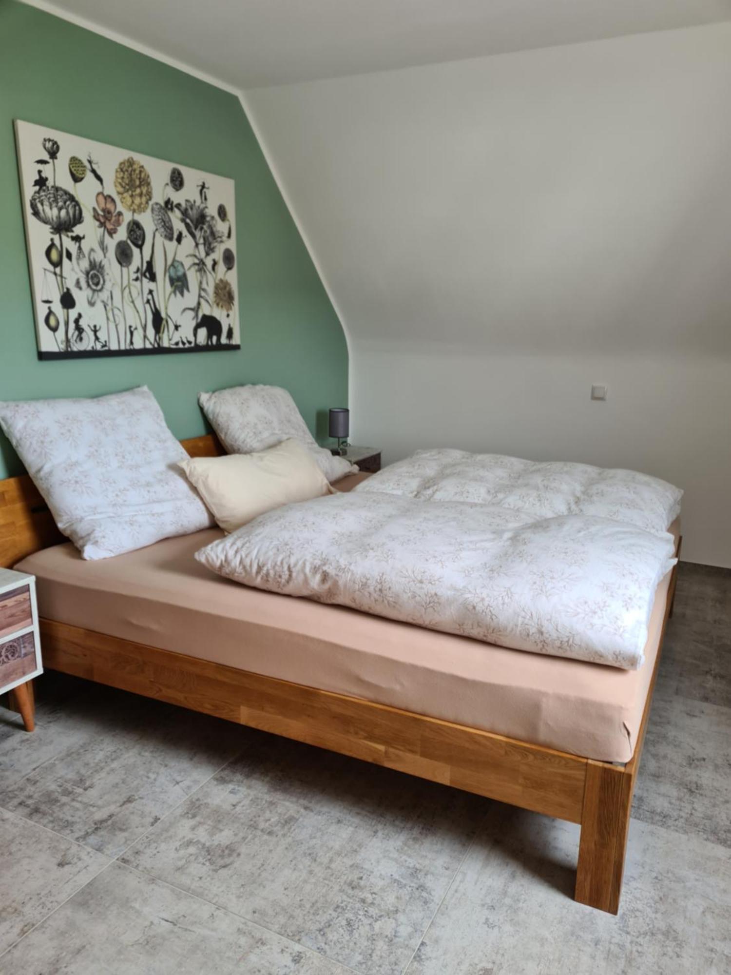 Ferienwohnung Burgblick Pelm Exteriör bild